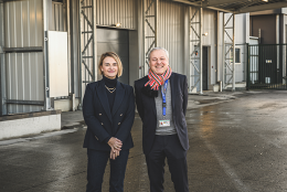 Photos du poste de contrôle frontalier et de l'inauguration